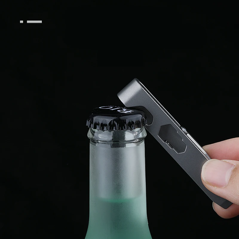 High-End Titanium Alloy Multifunctional Keychain Luxury Men Waist Hanging Car Key Chain Key Ring Father Day Gifts