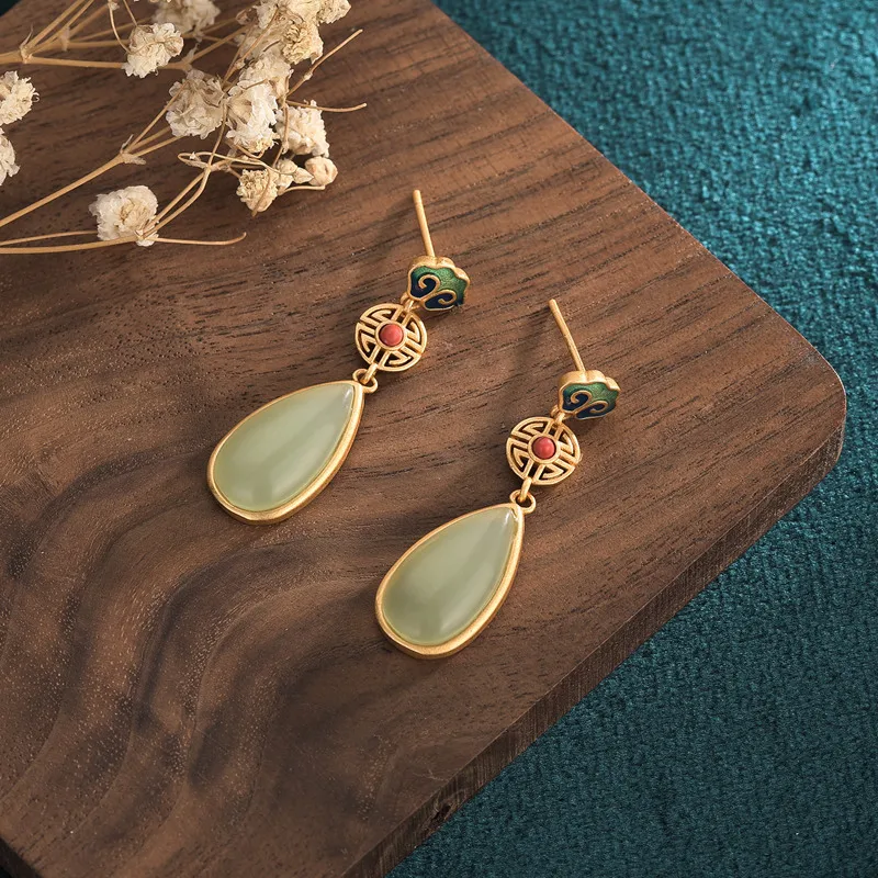 Elegant and Fashionable Women's Cloud Drop Imitation Jade Earrings Chinese Style Cheongsam Element Enamel Earrings Jewelry