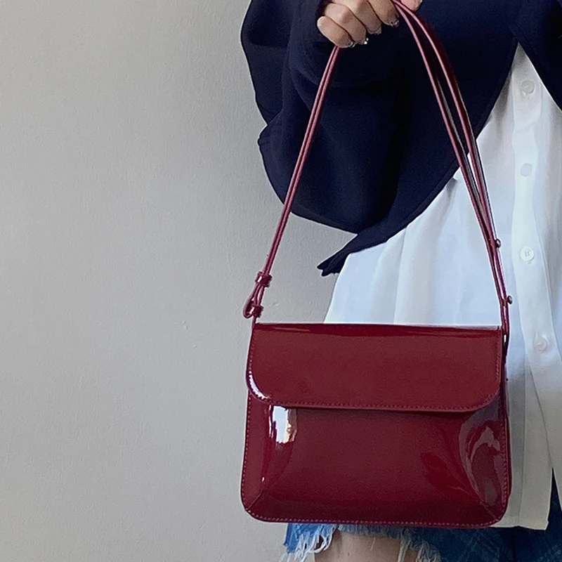 Cyflymder Elegant Patent Leather Women's Small Square Bag Ladies Vinta –  cyflymder