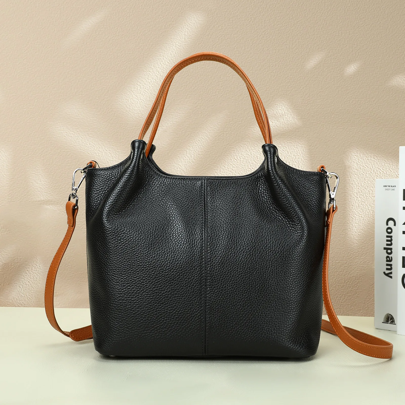 Black contrast color