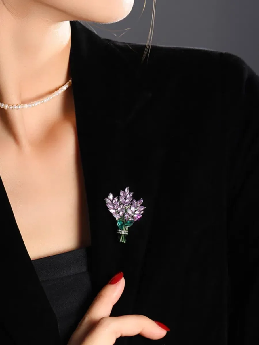 Spilla A Foglia Con Strass Cristallo – Elegante E Luccicante – Regalo Moda Donna