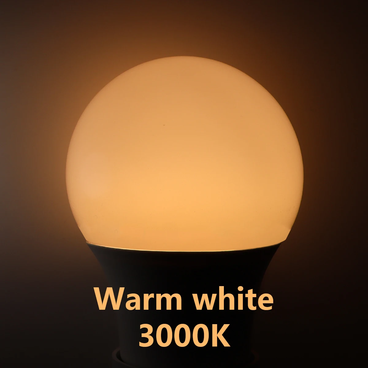 thumbnail image 1 of Bombilla LED de anochecer a amanecer, 10 W, E27, B22, sensor de luz para exteriores, CA 220 V, luz de día y noche, encendido y apagado automático, lámpara inteligente LED, 1 of 5