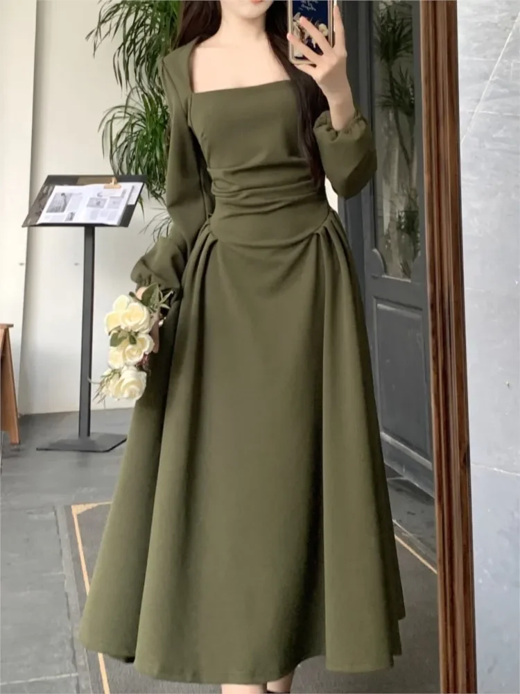 Robe mi-longue à manches en organza