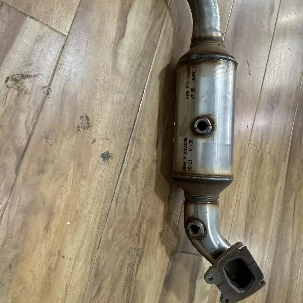 New Original Mopar Three-Way Catalyst Right 68319266AA for Jeep Grand Cherokee VVT Engine - Image 6