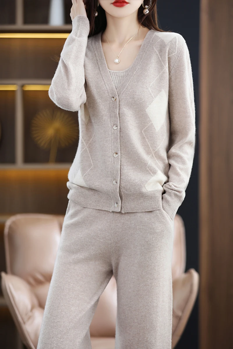 Autumn and winter new 100% pure wool set with V-neck design, cardigan diamond block versatile knit sweater wide leg pants set high purity tin ingot block pellets pure metal tin particles sn element scientific experiment collection available