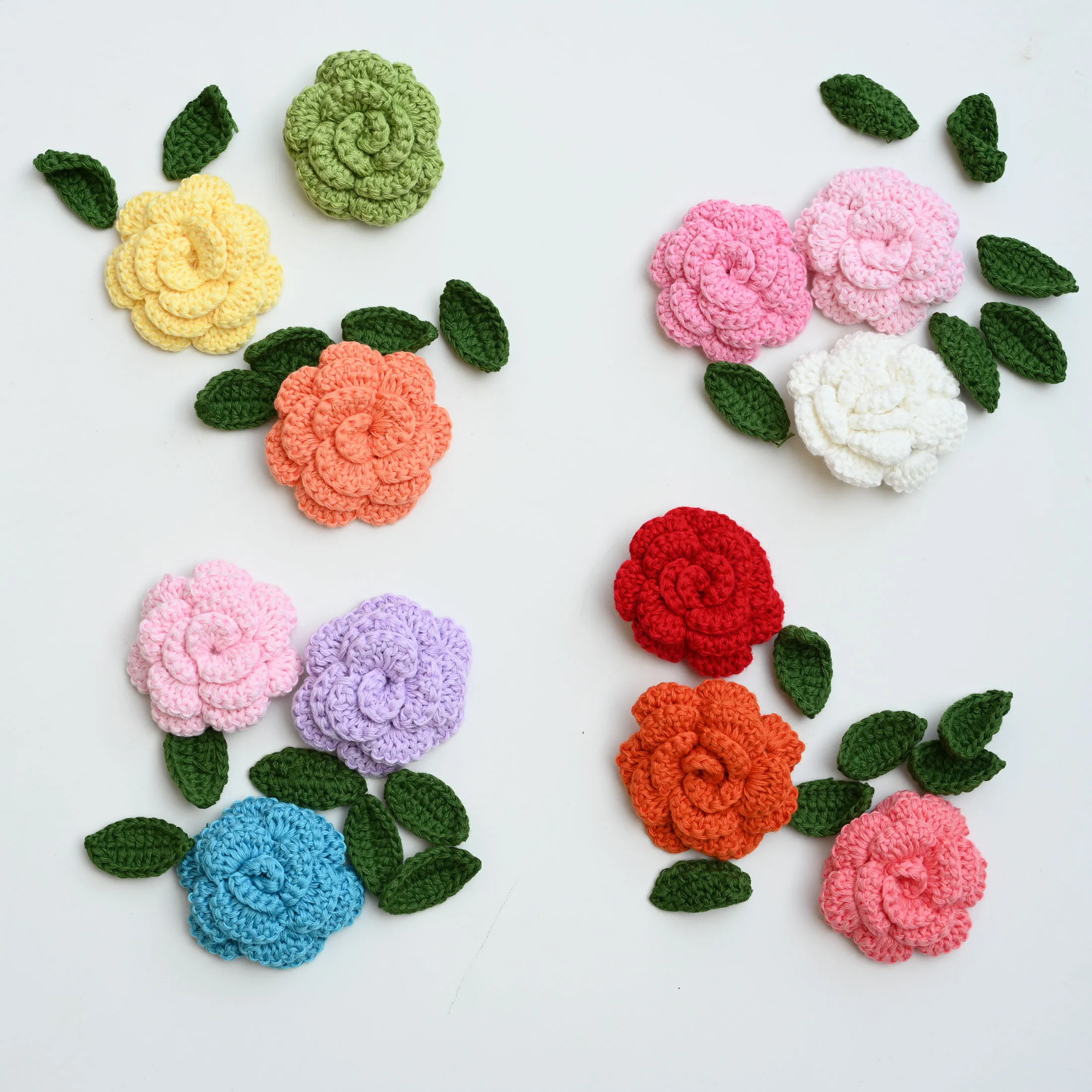 3-teiliges Set Grüne Gehäkelte Blumen-Applikationen für Kleidung 3D Florale Handgemachte Blumen-Patches Gestickte Aufnäher für Kleidung