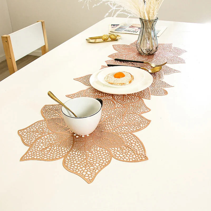 

1Pc Nordic Solid Color Hollow Out Table Runner Bronzing Irregular Table Runner Wedding Decoration Modern Home Decoration