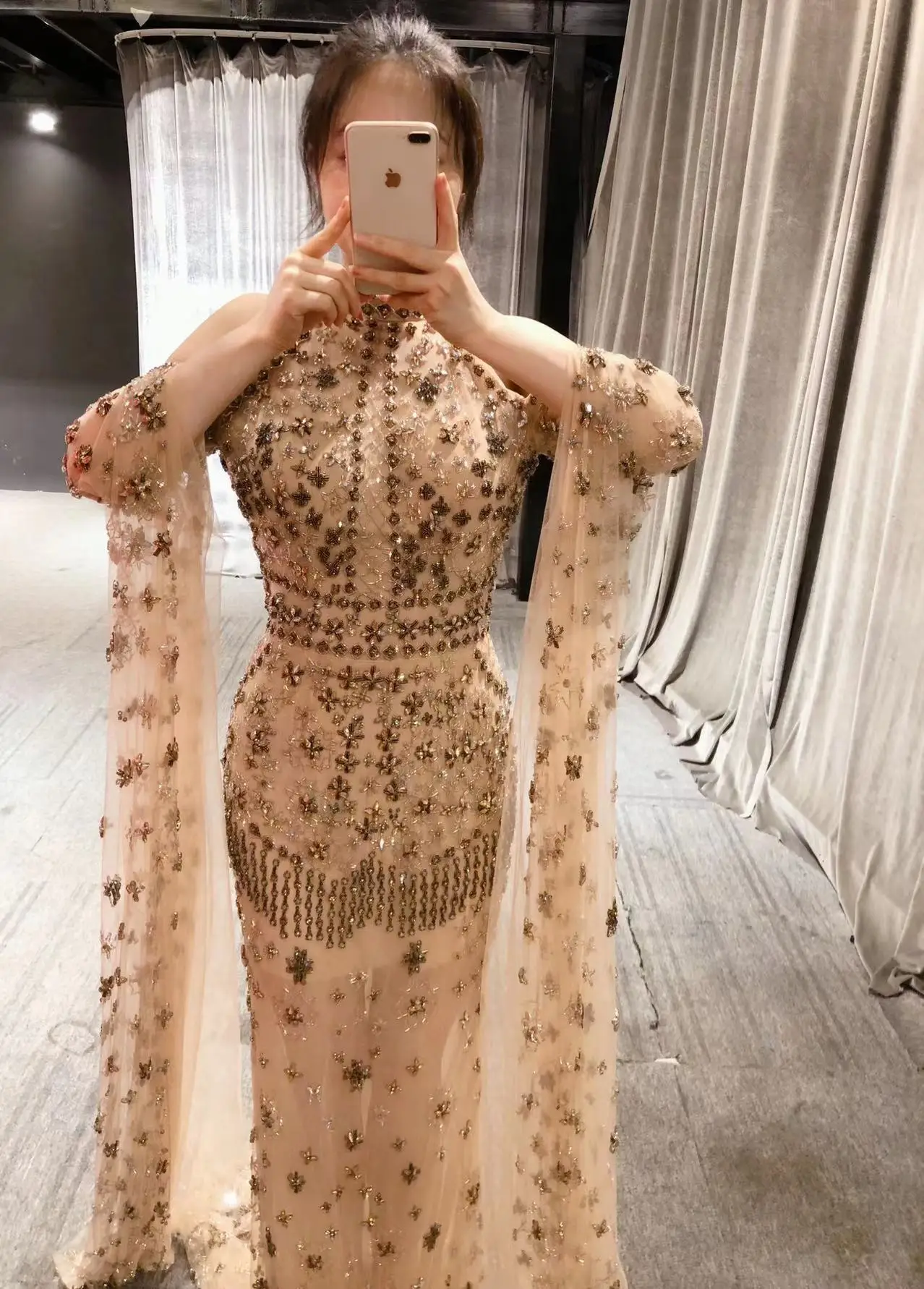 Рисунок 3 - Винтажное вечернее платье Elie