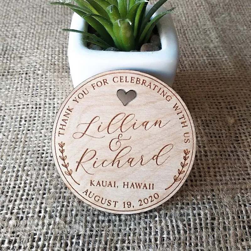 

Personalized Wedding Favor Magnet, Save the Date, Bride Groom Invitations for Wedding Guests, Wedding Gift, Wooden magnet
