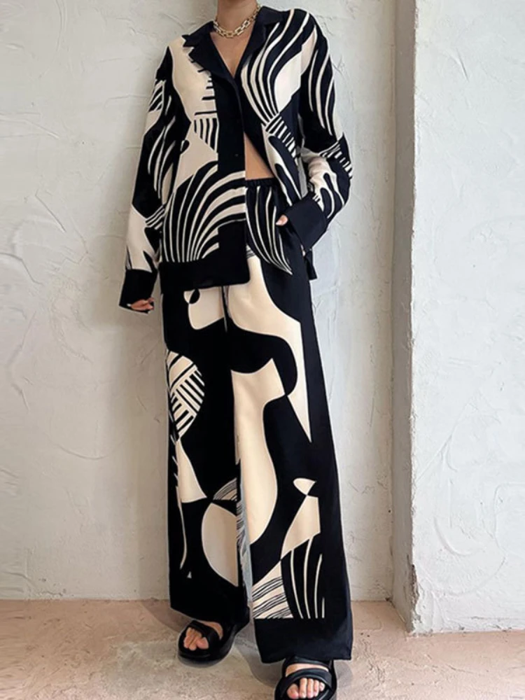

Two Piece Set Women Outfit 2023 Printed Lapels and Regular Sleeves Leisure Pockets Pant Setsf or Women 2 Pieces