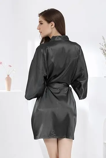 Women Silk Satin Short Night Robe Solid Kimono Robe Fashion Bath Robe Sexy Bathrobe Peignoir Femme Wedding Bride Bridesmaid Robe 2