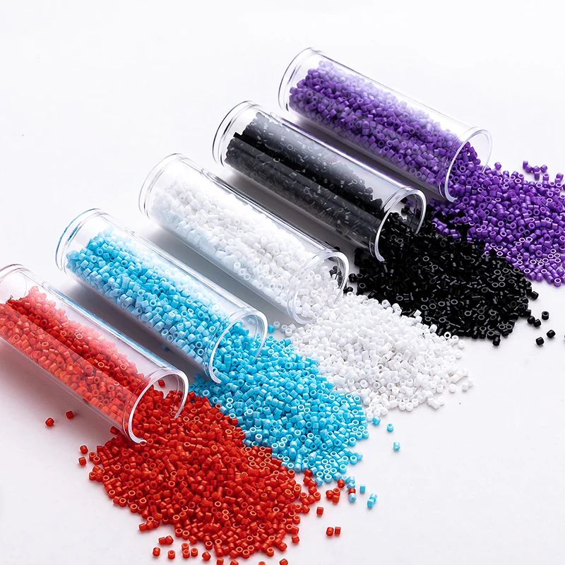 Glass Beads 1 Bag 5 Grams 900 Pieces 11/0 1.6*1.3MM Solid Color Bohemia Style Loose DIY Clothing Accessories