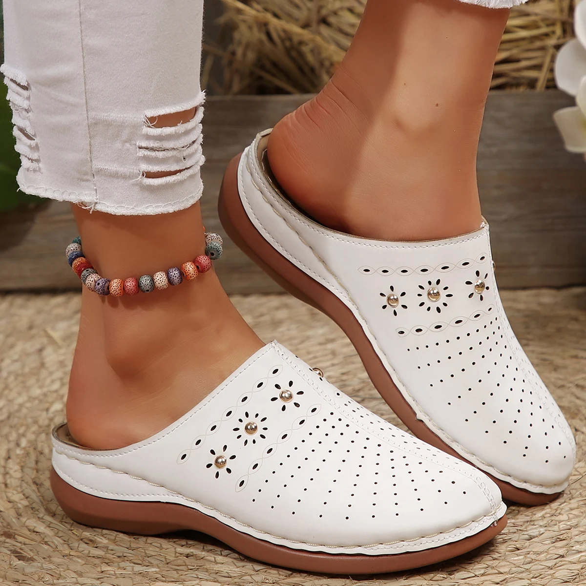 Neue Modische Damen-Slipper Sommerschuhe aus Spaltleder mit Hohlmustern Atmungsaktive Baotou-Sandalen Bequem und Leicht – Detail 6