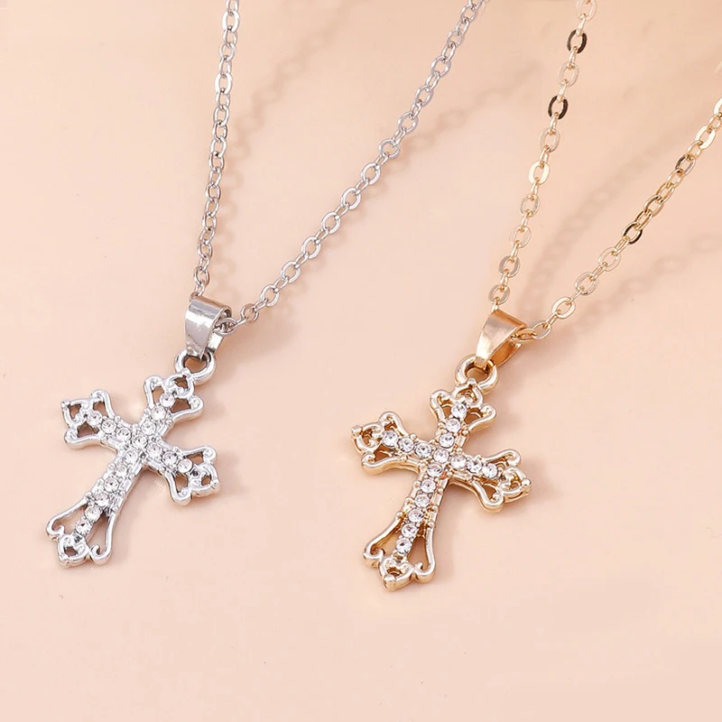Aihua Gotische Religiöse Jesus-Kreuz-Halsketten Grunge Hip-Hop Kristall-Kruzifix für Damen und Herren Mode Party Schmuck Geschenke