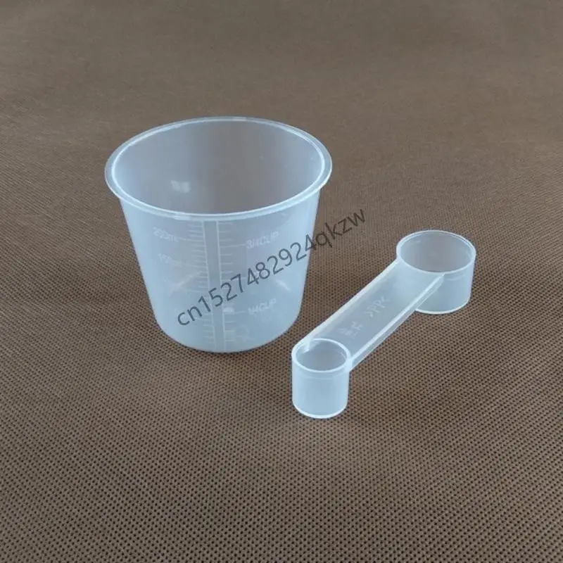 R9CD Kitchen Gadgets 300ml Measuring Cup Spoon Remover Tool Bread Maker Accessories