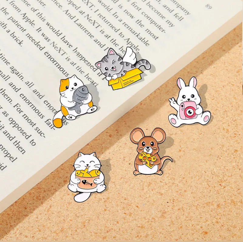 Cat And Fish Enamel Pin Rabbit Mouse Cheese Brooches Metal Badges Bag Clothes Pins Up Jewelry Gift for Animal Lover