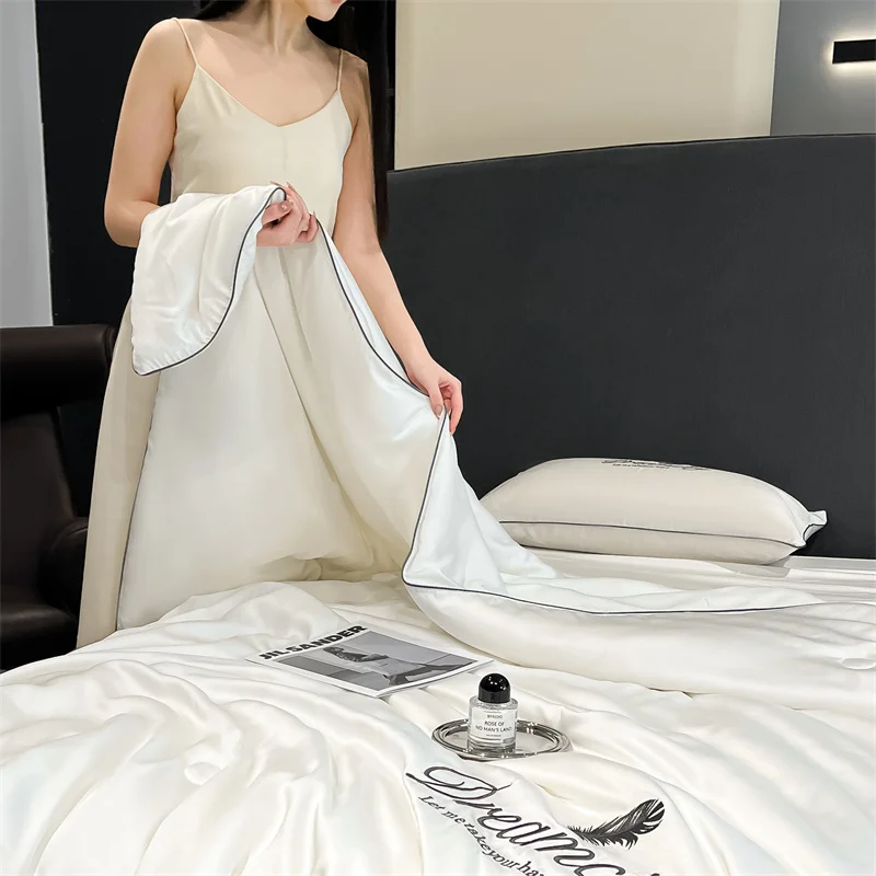 1 Piece Super Smooth Soft Cool Summer Quilt Thin Breathable Soft Light Beige Friendly Embroidery Technology Suitable for Home Bedroom Sofa Hotel Thin Summer Quilt/Double Use for Summer Quilt Summer Quilt Set