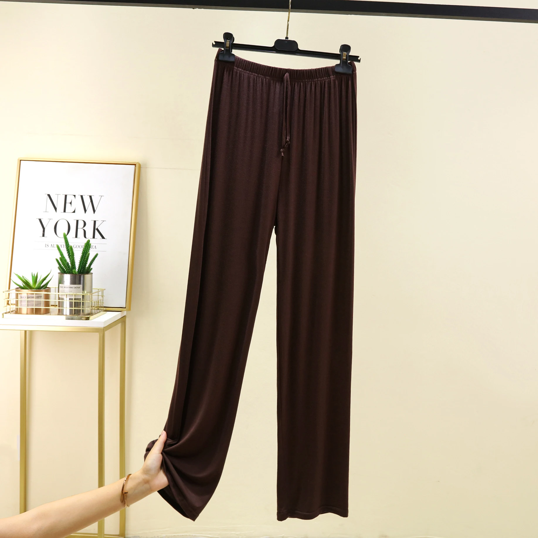 루즈핏 모달 남성 캐주얼 바지 얇은 홈웨어 큰 사이즈 야외 착용 가능 긴 바지 가을 시즌 하이웨이스트