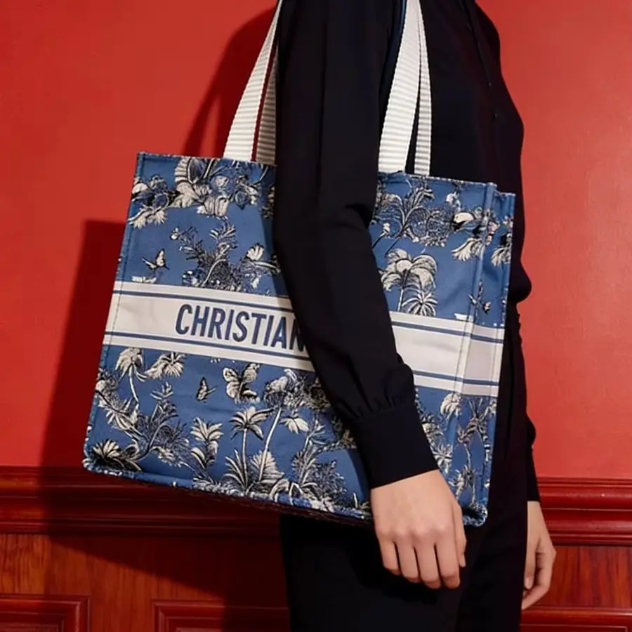 Borsa di Dior, lussuosa borsa tote blu personalizzata con organizer per il trucco, set di borse cosmetiche multiuso, regalo ideale per le vacanze - immagine 6