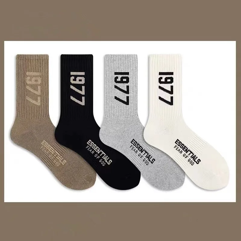 Men's and Women's Midtube Digital Sports Pure Cotton Socks Comfortable Stylish Breathable