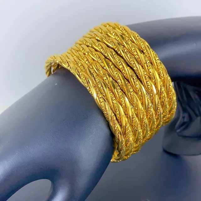 Bracciale di lusso Dubai color oro 24 carati per le donne Braccialetti di gioielli africani Braccialetti di design di nozze indiani brasiliani Regali 62mm 4