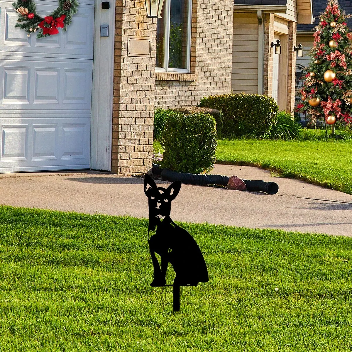 Metal Deer/Dog/Cat Stake Outdoor Metal Deer Statue Silhouette Deer Stake Outdoor Decor Animal Stakes Waterproof animal stakes