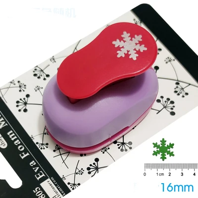 .com : TECH-P Creative Life 3 PCS (1.5,1,5/8) Snowflake Shape  Craft Punch Scrapbook Paper Cutter Eva Foam Hole Punch Tool for Christmas  Party Arts Crafts Decorations : Arts, Crafts & Sewing