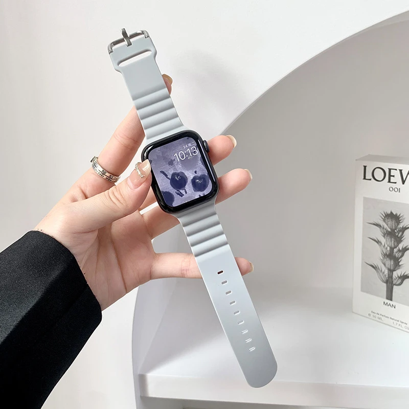 

Ремешок для Apple Watch Ultra 2 Band 49 мм 41 мм 45 мм 38 мм 40 мм 42 мм 44 мм, мягкий силиконовый волнистый браслет для iwatch Series 9 8 7 SE 6 5 4