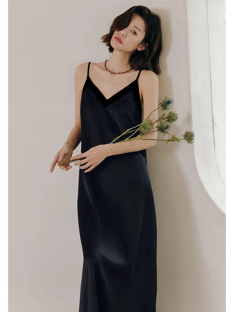 

French Hepburn Style Suspender Dress for Women with High Sense Satin Black Dress Long Dress for Summer Vacation Little