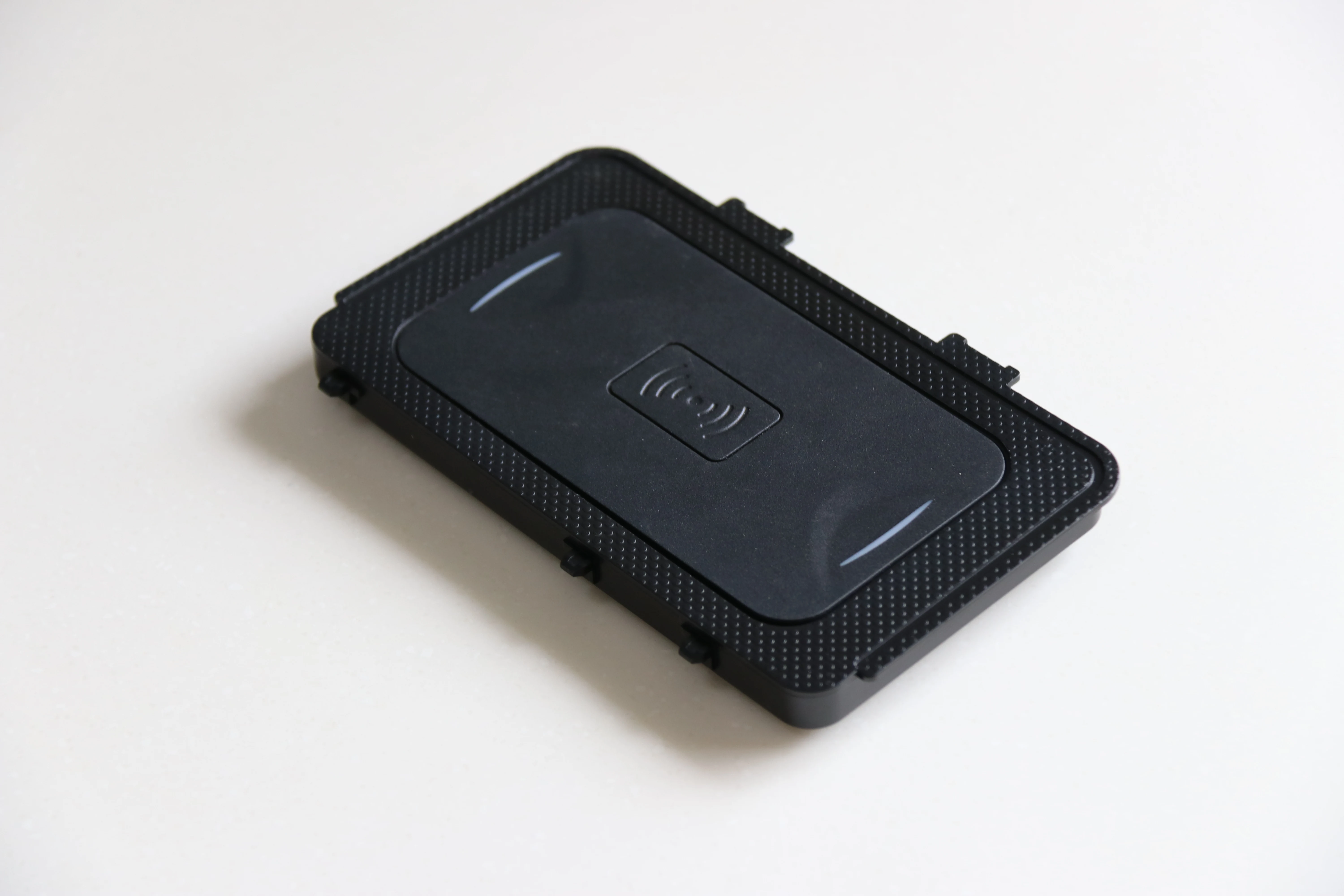 Caricabatterie Wireless Auto 15W - Ricarica Induttiva Rapida Per Volvo S90/XC90 - Con Protezioni Integrate - Foto 10