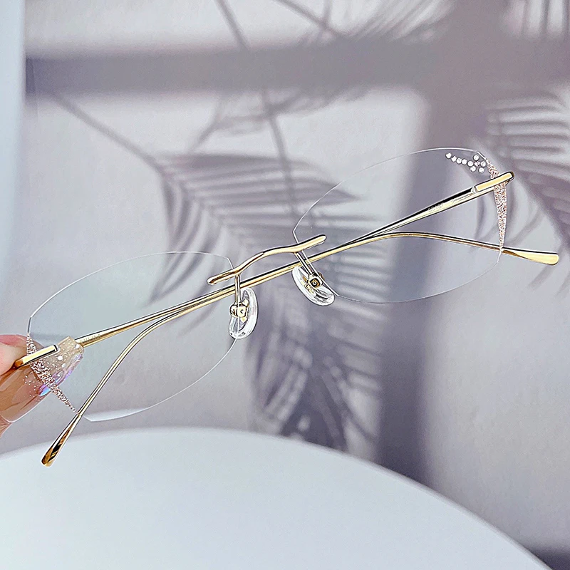 Elegant Titanium Eyeglasses