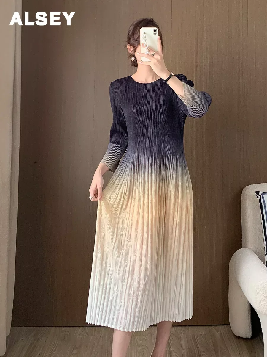 

ALSEY Miyake Pleated Gradual Maix Long Dress Women's Fashion O-Neck Full Sleeve A-line Elegant Dresses Autumn New