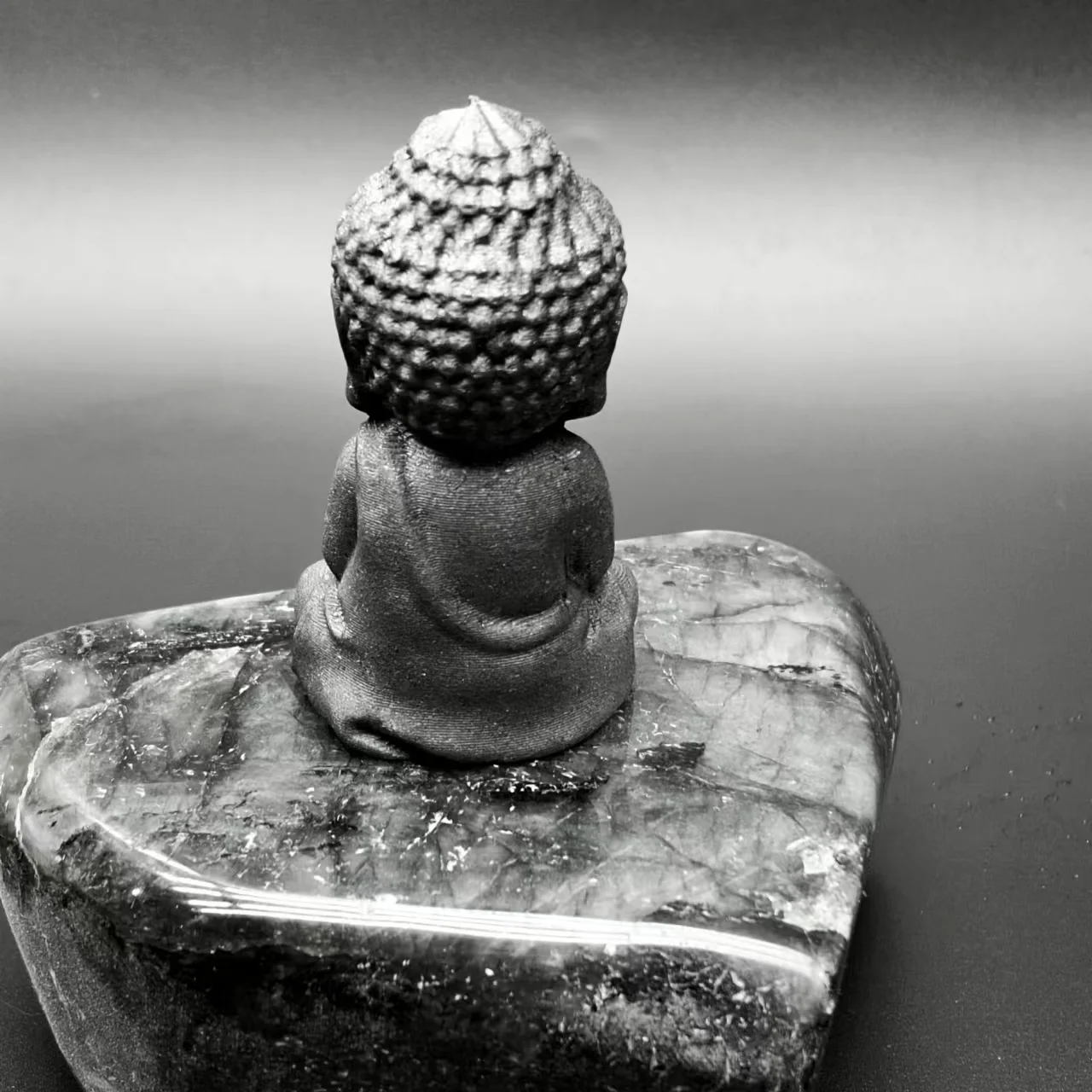 6cm Buddha Statue Natural Shungite Energy Quartz Reiki Magic Stones  Crystals Healing Fengshui Meditation Figurine Desk 4