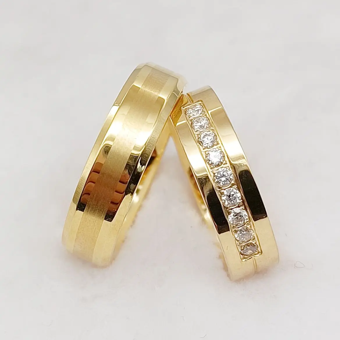 

High Quality Matching Lover's Jewelry Ring Set Mens Womens 24 carat Gold plated Promise wedding rings designs for couples