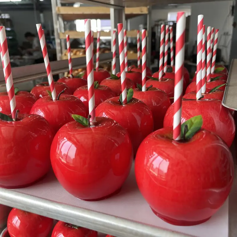 Caramelo maçã doce comer açúcar doce e crocante delicioso amor maçãs encantadores modelos de comida falsa decoração para casa pr - Image 2