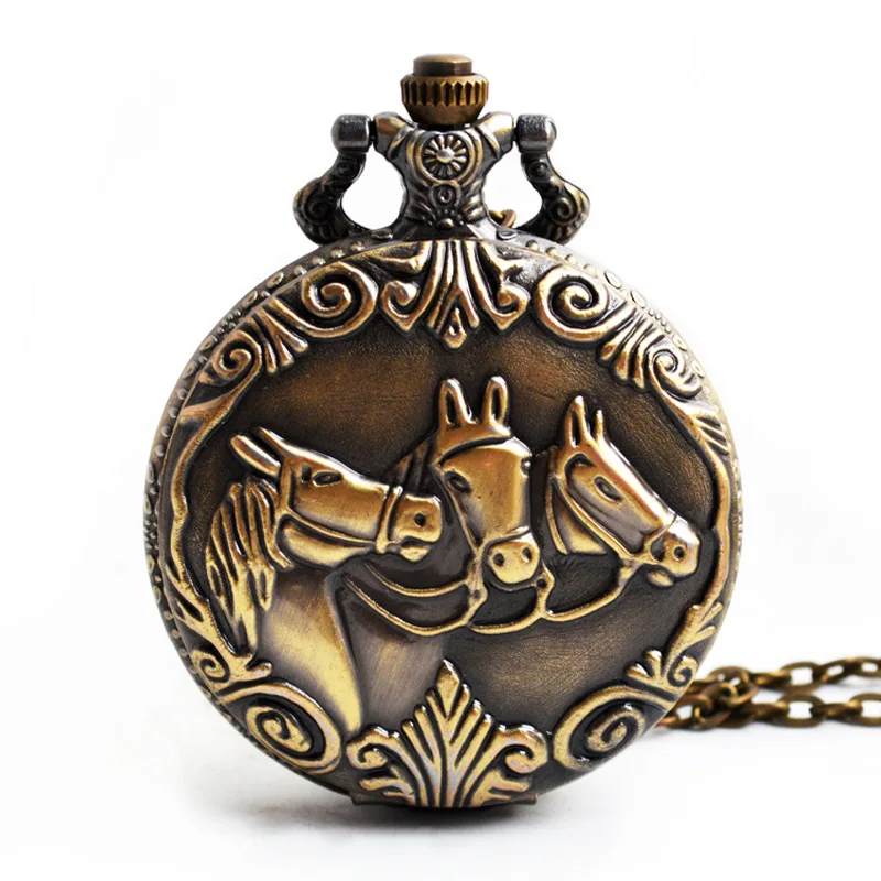 

Vintage Luxury Quartz Pocket Watch for Men Women Kids Fob Chain 3 Horse Horses Laser Engraved Necklace Carving Old Pendant Clock