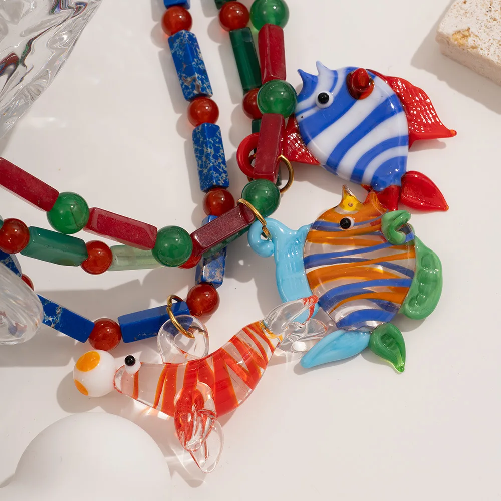 Charm Glass Small Fish Lobster Pendant Neckalce Cute Ocean Tropical Fish Colored Natural Stone Bead Necklaces Handmade Jewelry