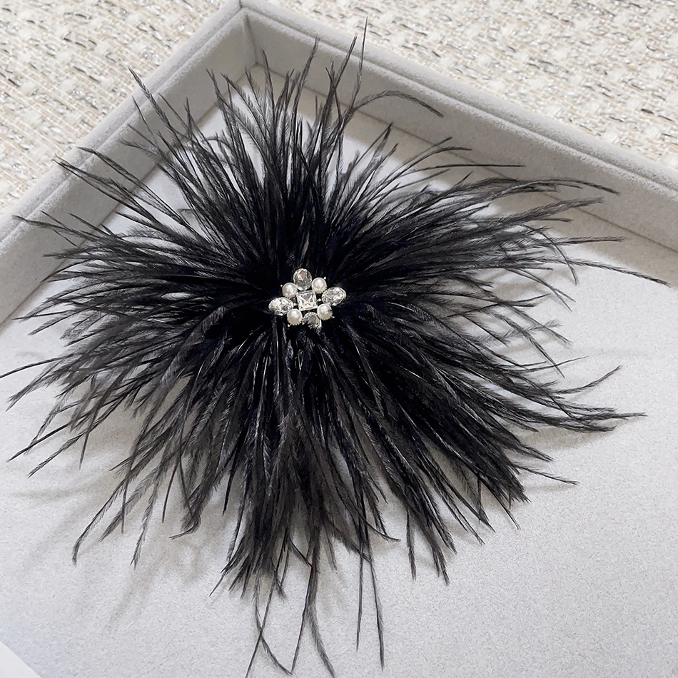 Vintage Party Dress Big Brooch Hair Decoration Rhinestone Natural Feather Ostrich Hair Christmas Brooch Accessorie cat brooch enamel brooch pearl beaded brooch metal brooch hair accessories metal hair accessories