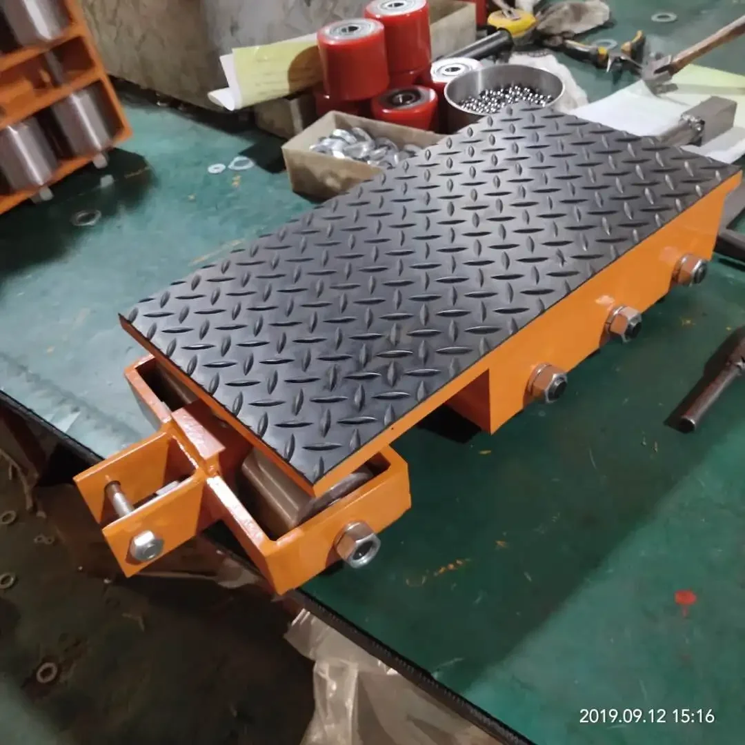 18T Rubber Wheel Steering Truck, Ground Cattle, Heavy Equipment Shifter, Silent, 180 Degree Industrial Use