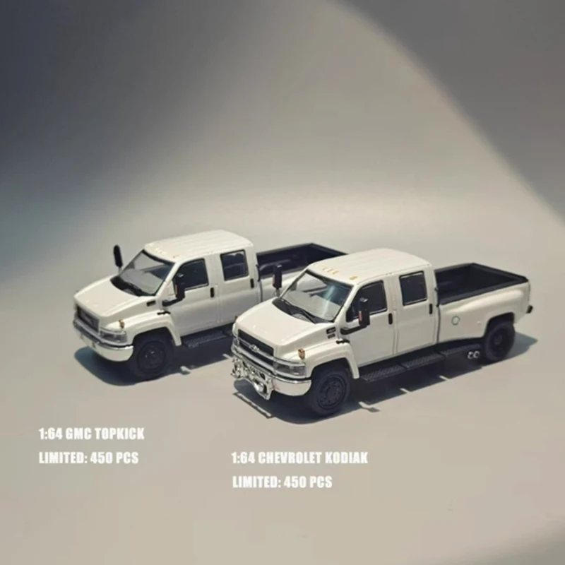 GOC 1/64 GMC Topkick & Kodiak Pickup Truck Model Car