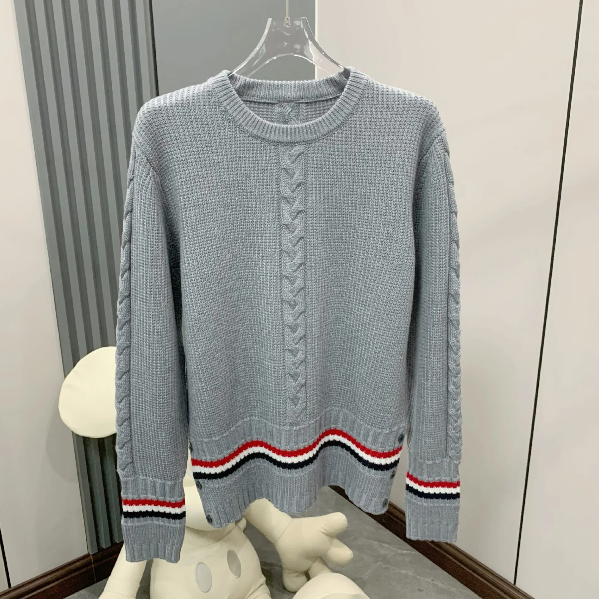 

High Quality TB Korean Fashion Fried Dough Twist Small Lattice Insert Pullover Sweaters