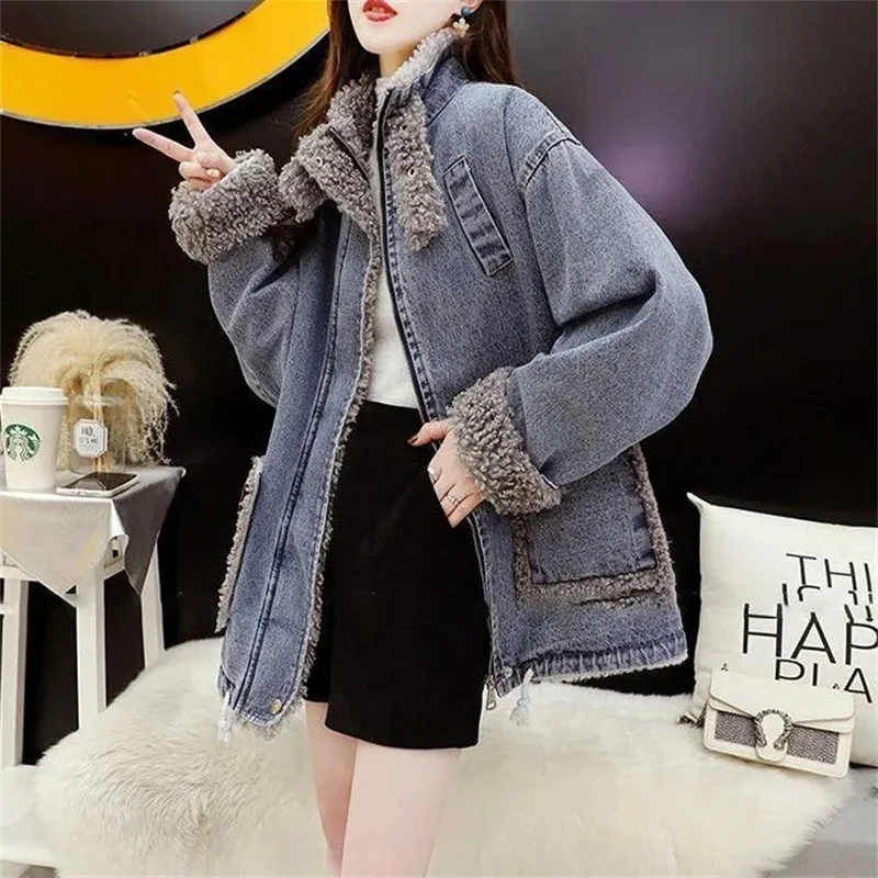 

Velvet Thickened Denim Jacket Ladies 2022 New Autumn Winter Casual Loose Cotton-Padded Jacket Western Style Wild Coat Commute W5