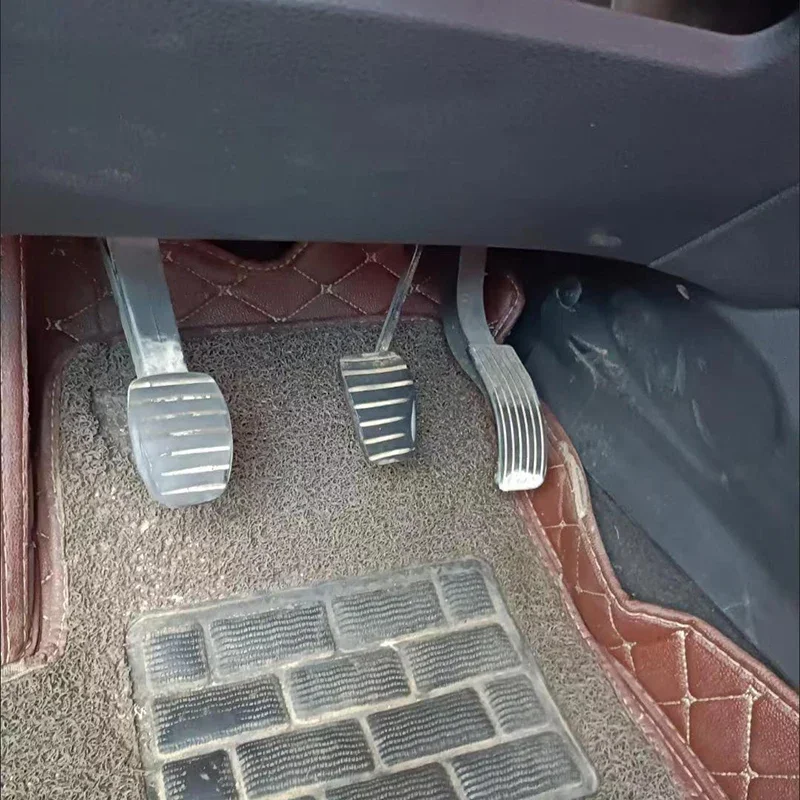 Car Brake Clutch Pedal Rubber for Renault Clio Scenic Laguna Kangoo Espace Modus Trafic Twngo Vel Satis Capture Clio Grandtour car pedals,pedal cover,stainless steel pedal cover