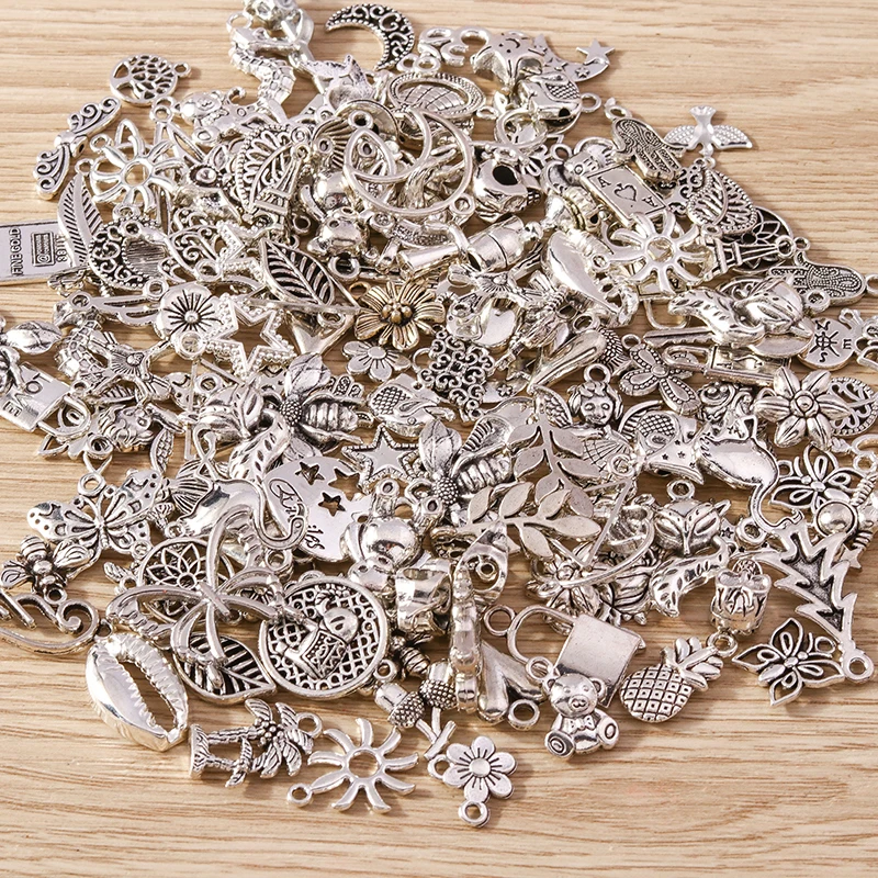 Tusember Zufällige Mischung 100 Stück Mode Mond Stern Charms Legierung Tier Blume Kreuz Anhänger von Armbändern Halsketten DIY Schmuckherstellung – Detail 8
