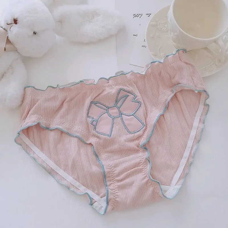 Sweet Japanese Embroidery Bow Girls Panties Sexy Underwear Cotton Bottom Crotch Hipster Breathable Mid-rise Women Triangle Pants