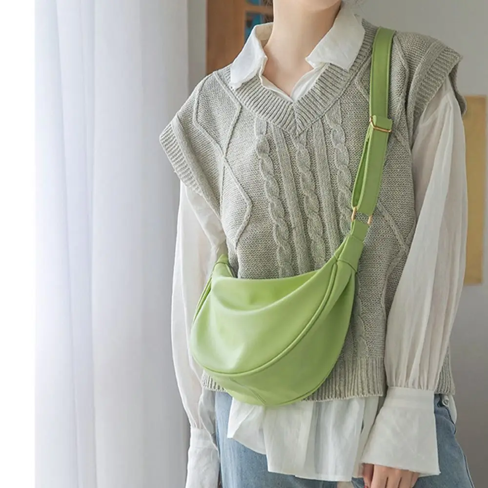 

Cute Women Shoulder Bags Simple Lightweight Leather Shoulder Messenger Bag Handbag Armpit Bag Dumpling Bag PU Leather Handbags