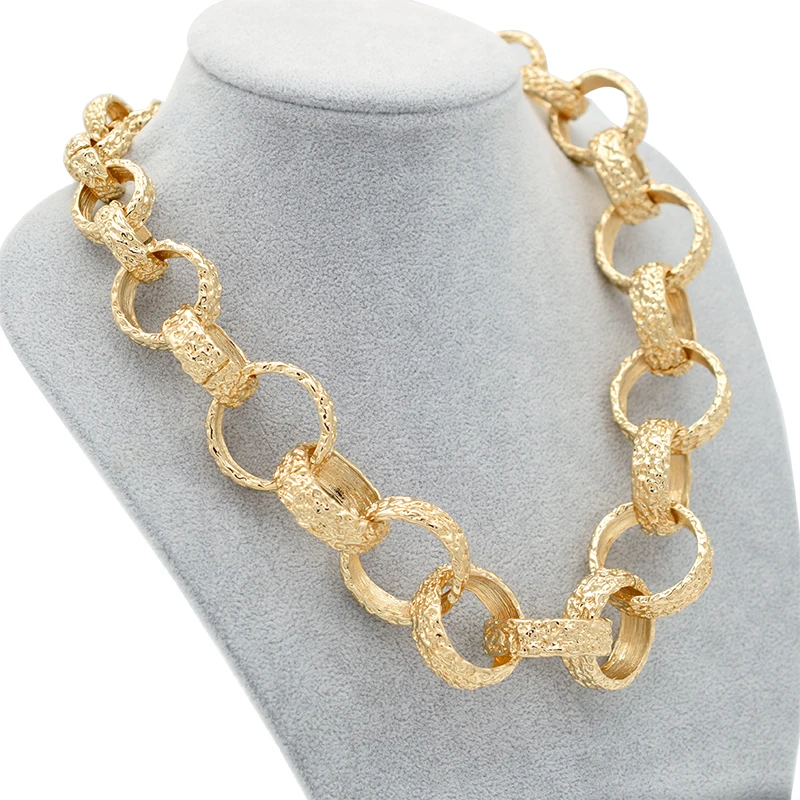 Fashion Circle Choker Necklace for Women Accessories 2023 New Trendy Gold Color Big Small Round Necklaces Jewelry Party Gift