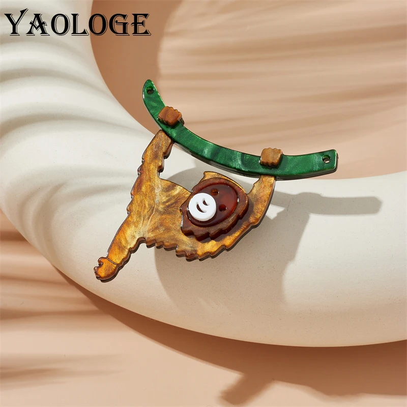 

YAOLOGE Lovely Acrylic Sloth Brooches For Women Girl Climbing Tree Animal Casual Brooch Badges Lapel Pins Jewelry Gift