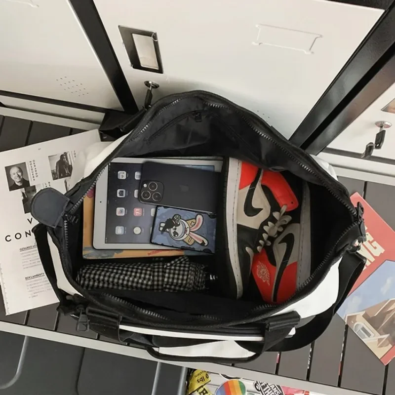 Handbag Badminton Bag 2023 NEW Large Capacity Storage Bag Solid Color Zipper Leisure Sports Tennis Body-building Trend All-match