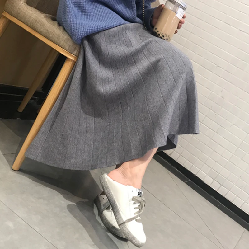 Winter Plus Size Pregnant Women Knitting Pleated Skirts High Waist Large Hem Maternity Belly Skirt Pregnancy Empired Skirts